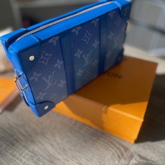 LOUIS VUITTON Monogram Clouds Soft Trunk Wallet Shoulder Bag - Picture 8 of 11